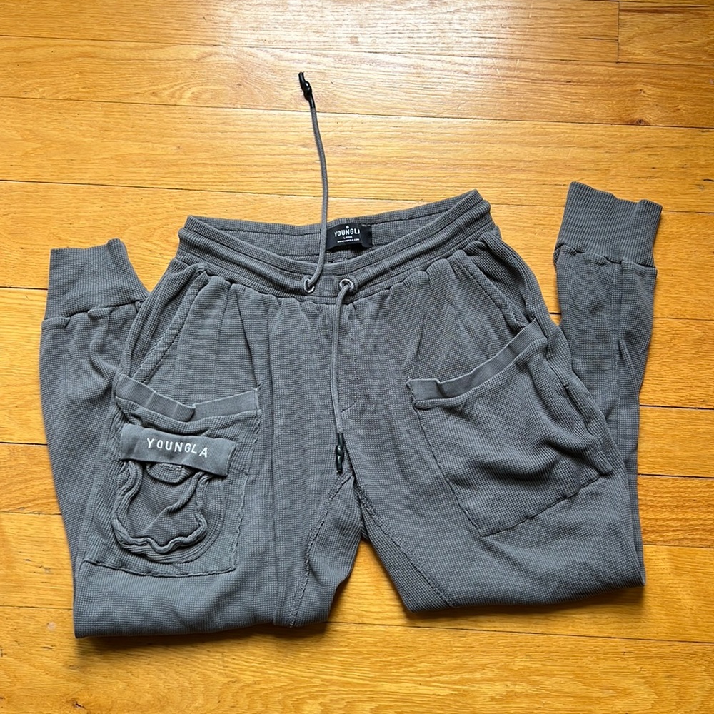 Men’s large YOUNGLA joggers size large